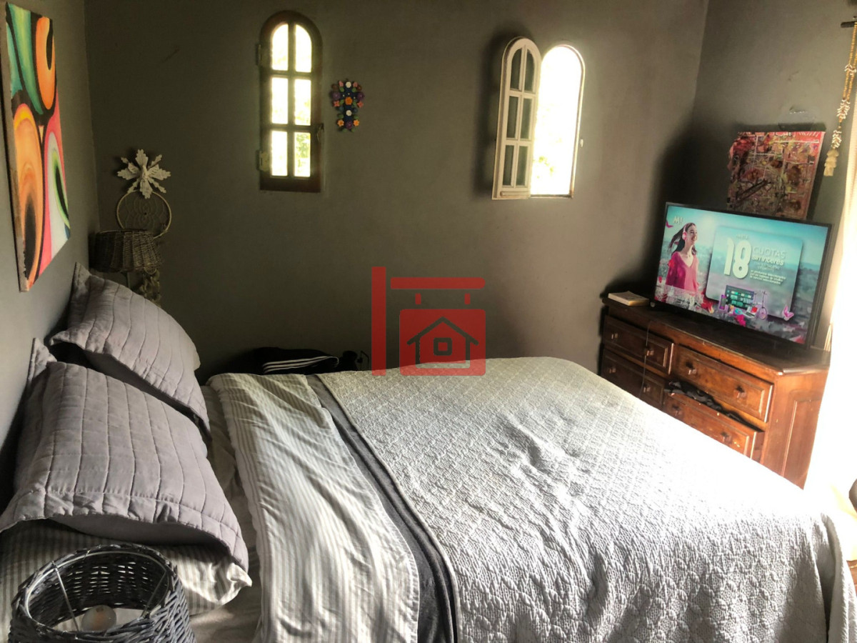Casa ID.986 - Casa en Venta y Alquiler Anual en Pinares. 4 dormitorios y 3 baños. Piscina