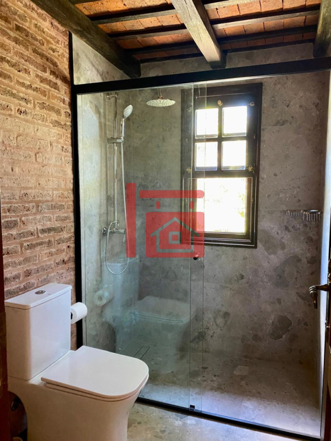 Casa ID.793 - Casa en alquiler en Montoya - La Barra. 4 dormitorios y 4 baños 