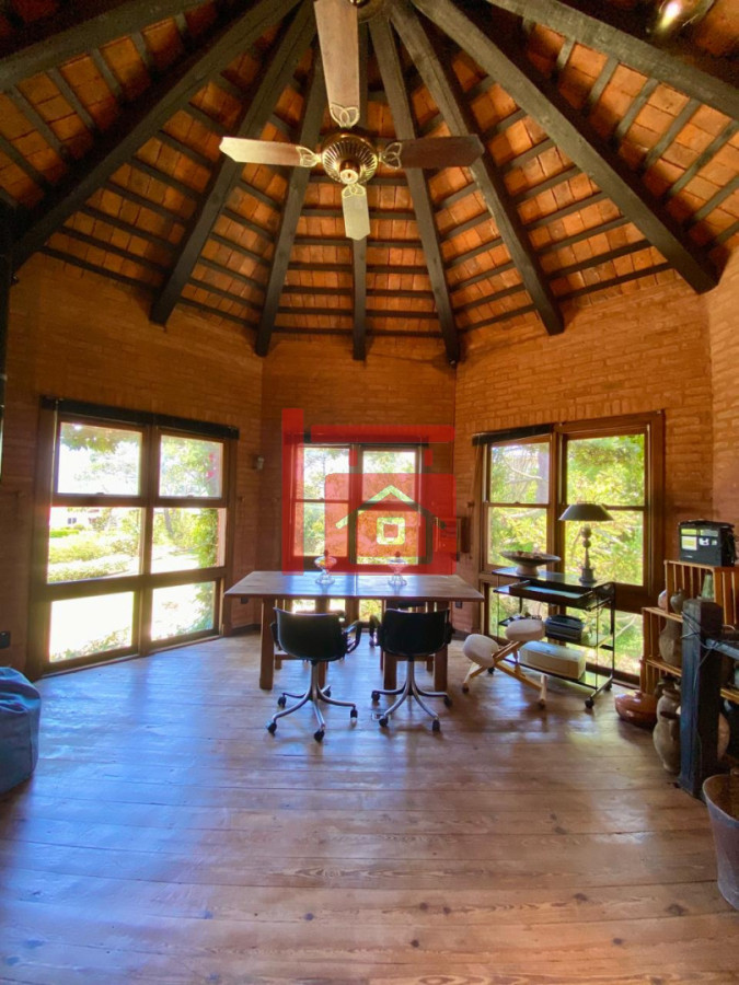 Casa ID.793 - Casa en alquiler en Montoya - La Barra. 4 dormitorios y 4 baños 