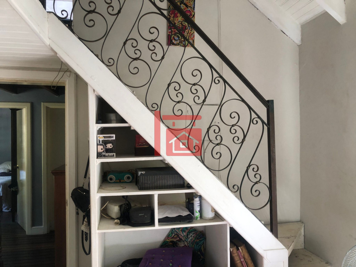 Casa ID.986 - Casa en Venta y Alquiler Anual en Pinares. 4 dormitorios y 3 baños. Piscina