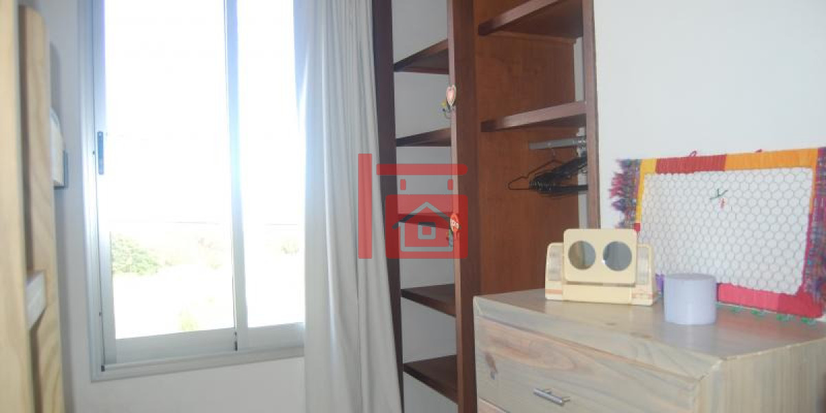 Casa ID.688 - CASA EN VENTA Y ALQUILER DE TEMPORADA. 4 SUITES. MANANTIALES FRENTE AL MAR 