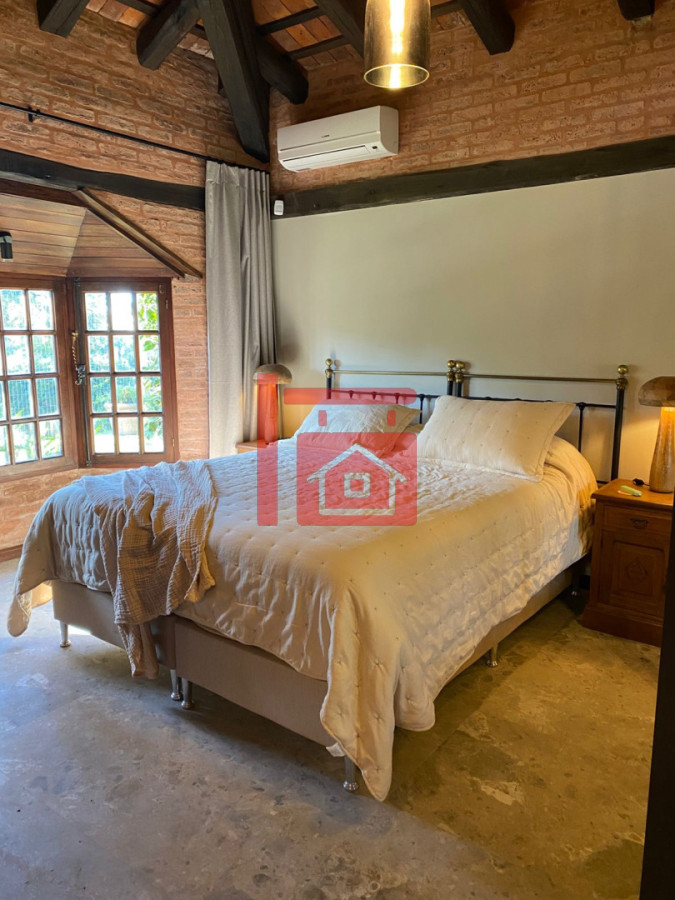 Casa ID.793 - Casa en alquiler en Montoya - La Barra. 4 dormitorios y 4 baños 