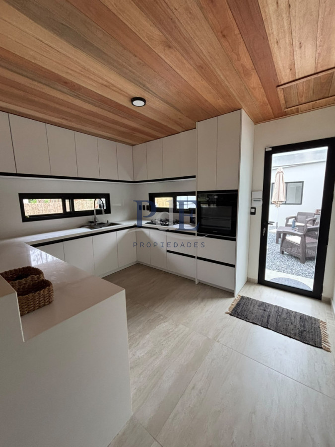 Casa a estrenar en alquiler de temporada en El Tesoro - La Barra - Imagen 15