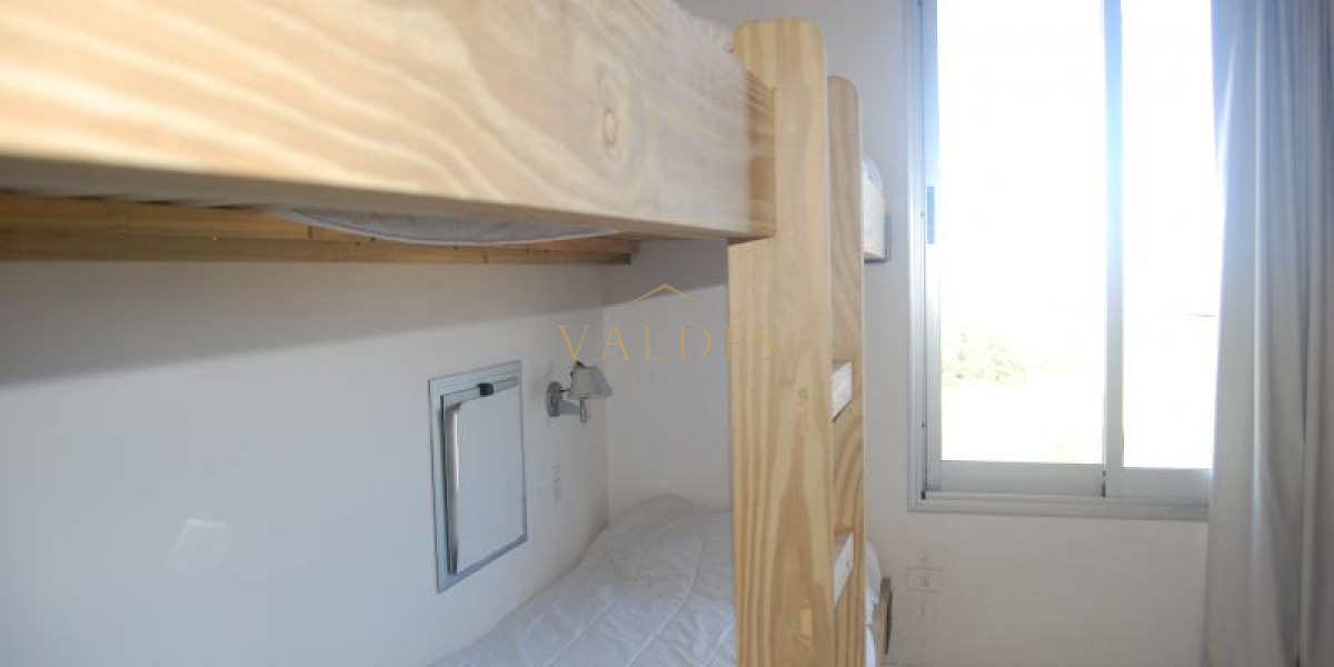 Casa ID.5489 - CASA EN VENTA Y ALQUILER DE TEMPORADA. 4 SUITES. MANANTIALES FRENTE AL MAR 
