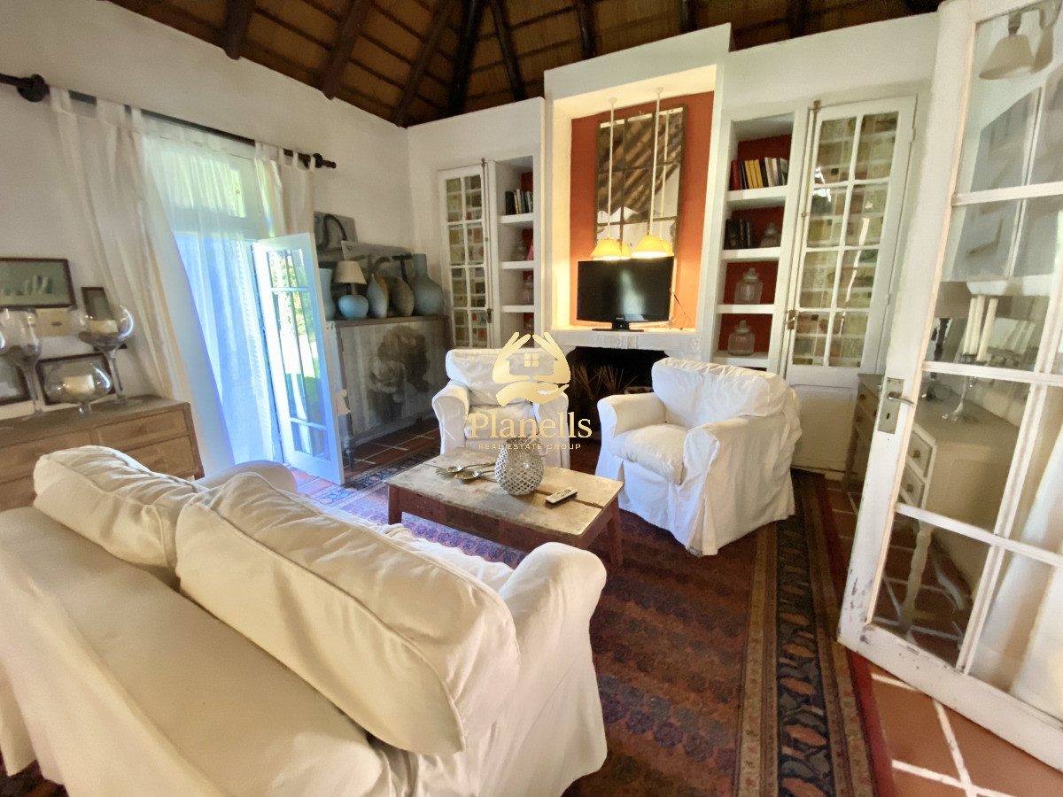 Casa ID.4585 - Casa en venta en Pinares - Punta del Este 