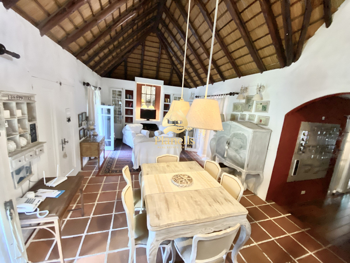 Casa ID.4585 - Casa en venta en Pinares - Punta del Este 