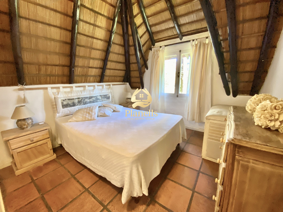 Casa ID.4585 - Casa en venta en Pinares - Punta del Este 
