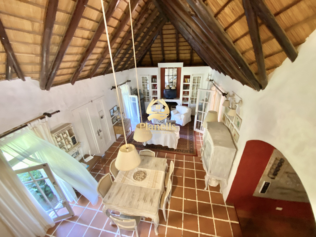 Casa ID.4585 - Casa en venta en Pinares - Punta del Este 