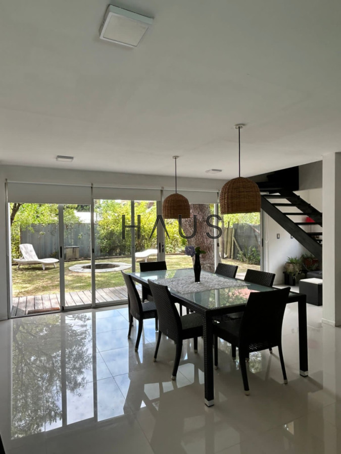 Casa ID.886 - Casa Montoya a 300 metros del mar 