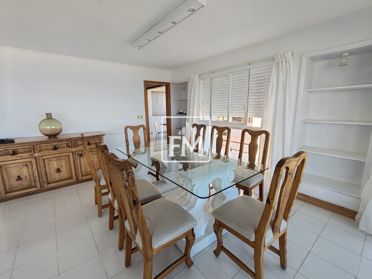 Apartamento ID.2 - Apartamento 3 dormitorios y servicio, primera linea brava