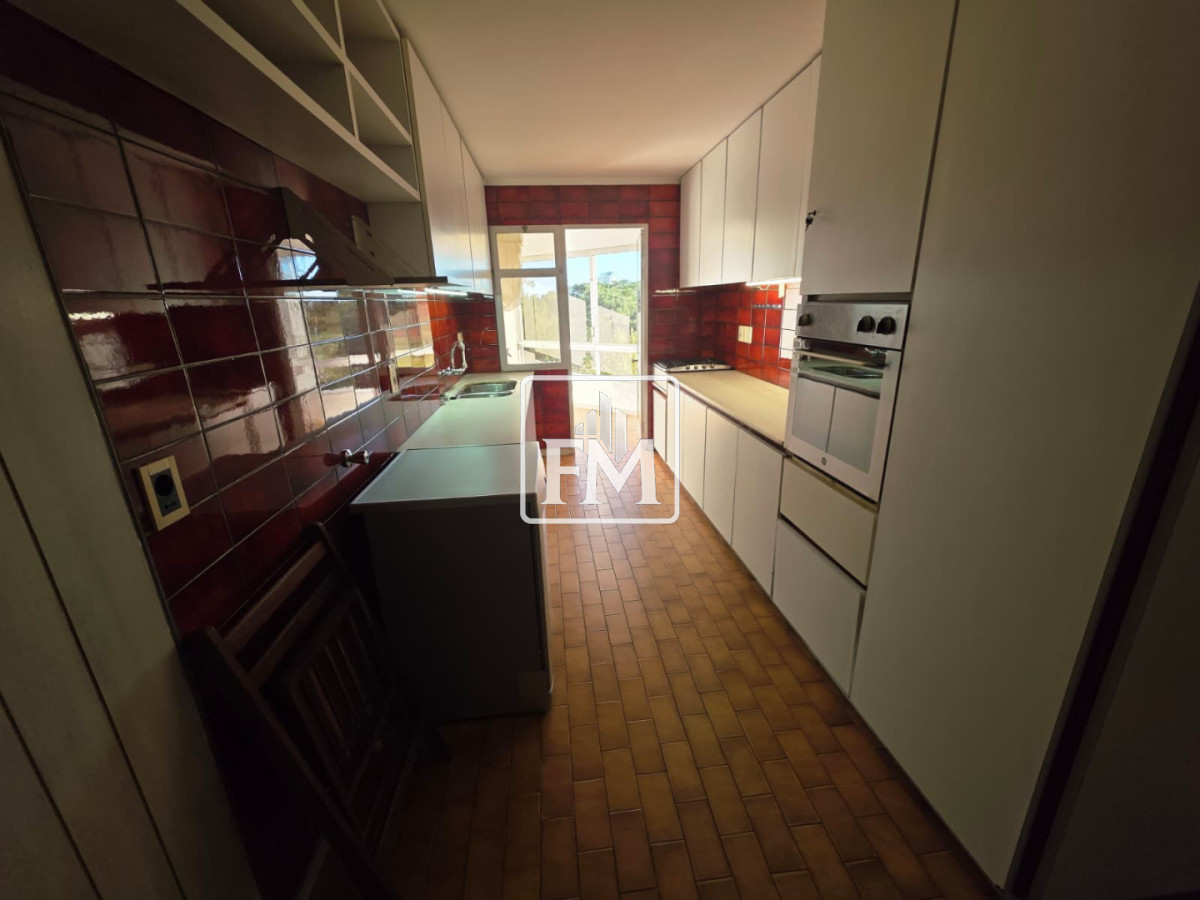 Apartamento ID.104 - Apartamento 3 dormitorios y dependencia