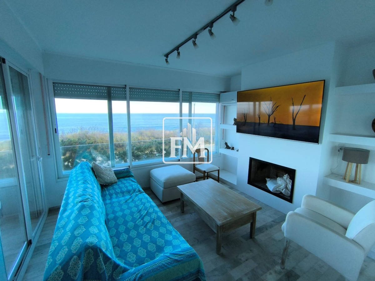 Apartamento ID.105 - Alquiler Anual. Vista al Mar