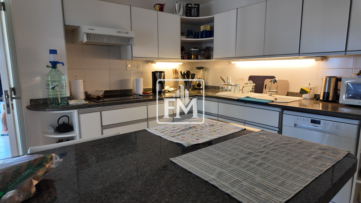 Apartamento ID.3 - Apartamento primera linea brava 