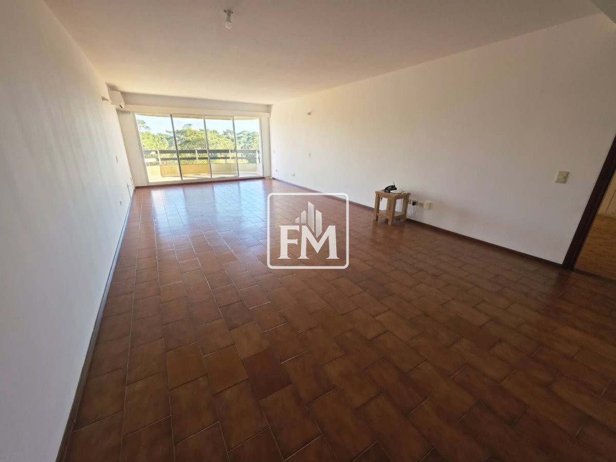 Apartamento ID.104 - Apartamento 3 dormitorios y dependencia