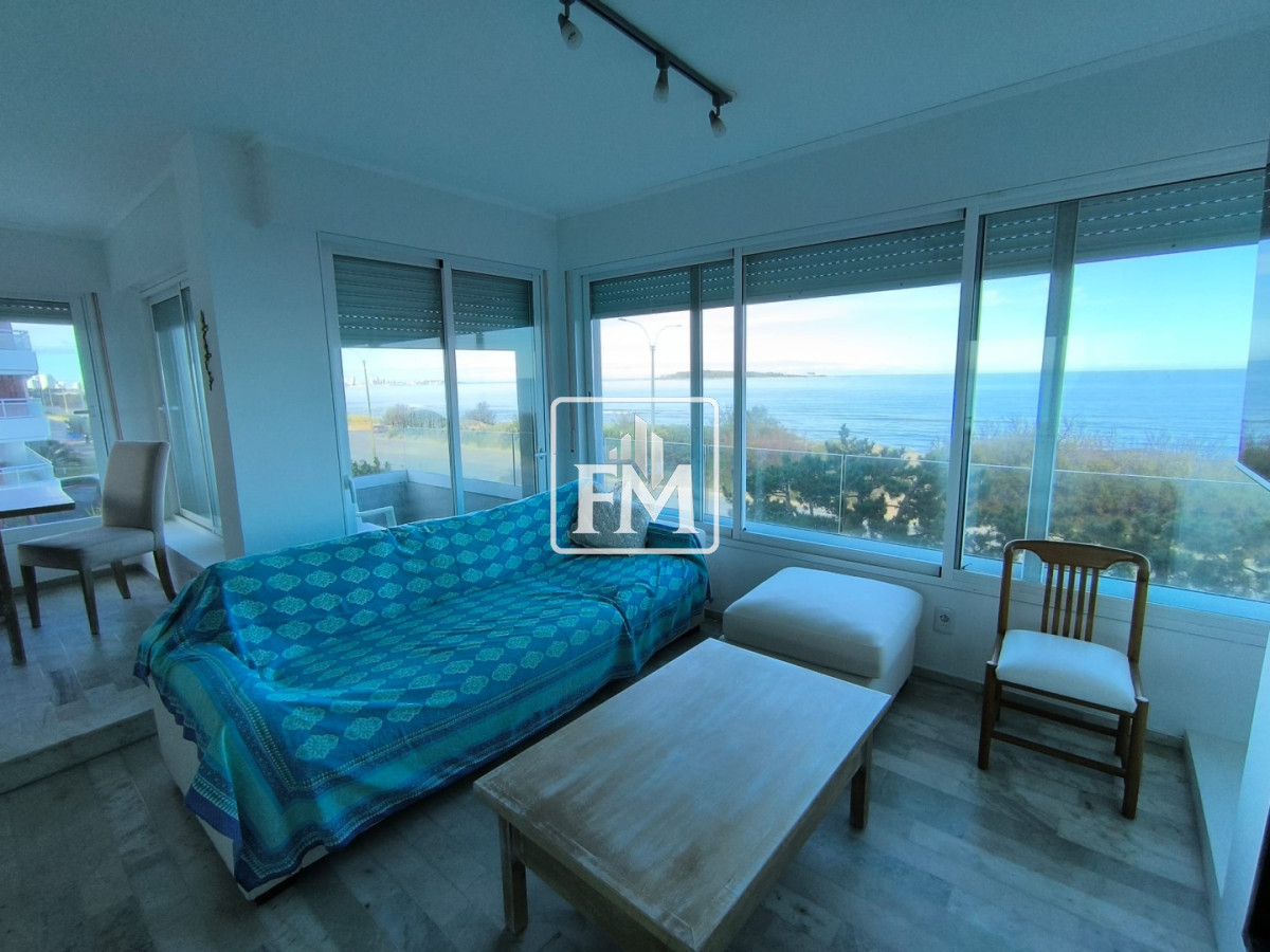 Apartamento ID.105 - Alquiler Anual. Vista al Mar