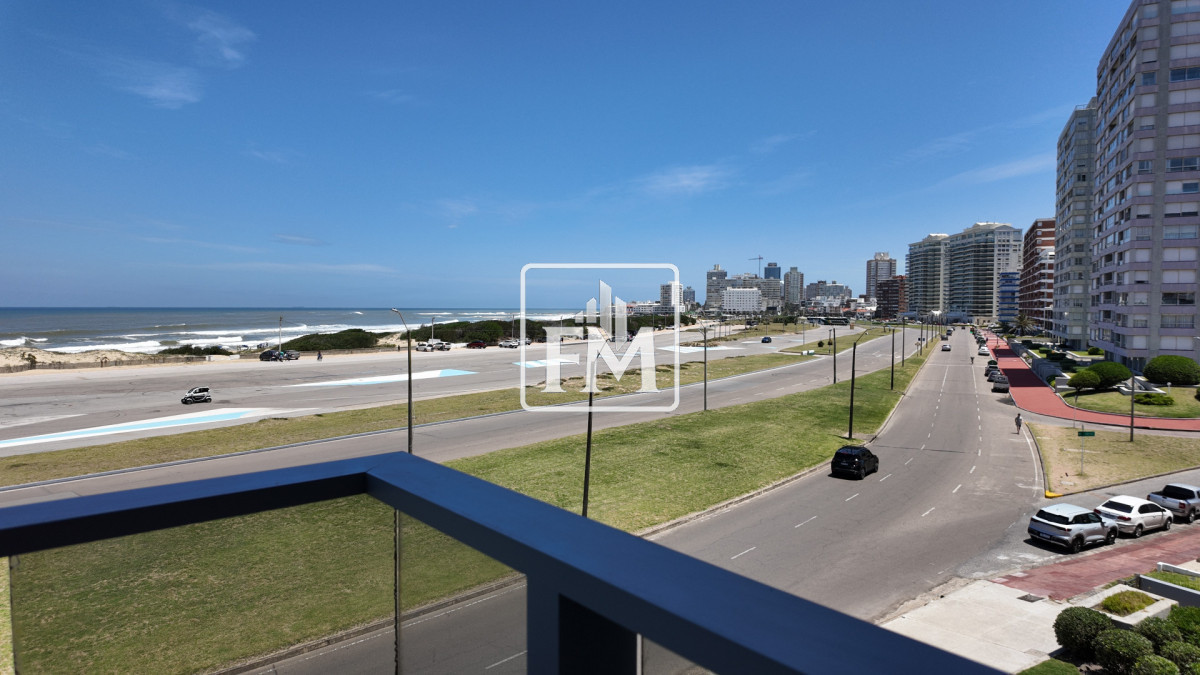 Apartamento ID.3 - Apartamento primera linea brava 