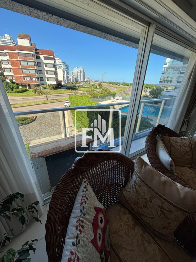 Apartamento ID.79 - Apartamento 3 dormitorios y dependencia Playa brava