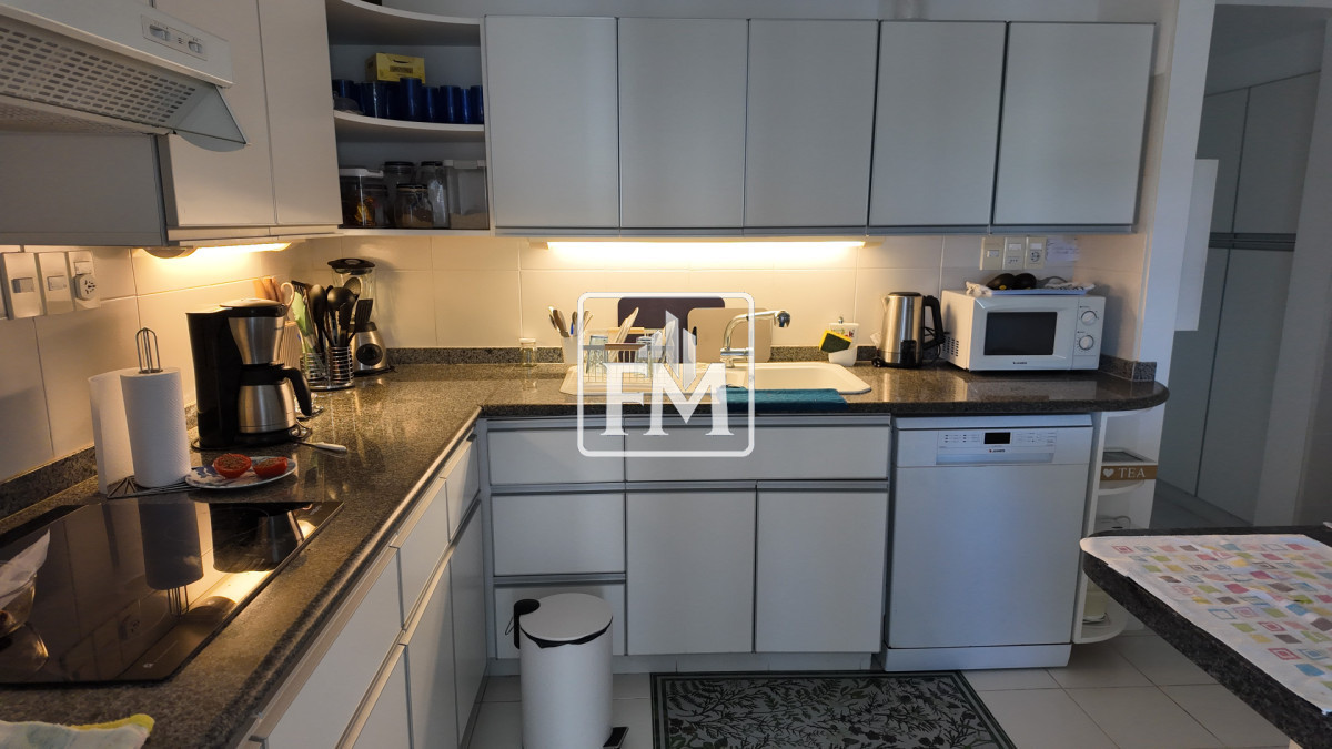 Apartamento ID.3 - Apartamento primera linea brava 