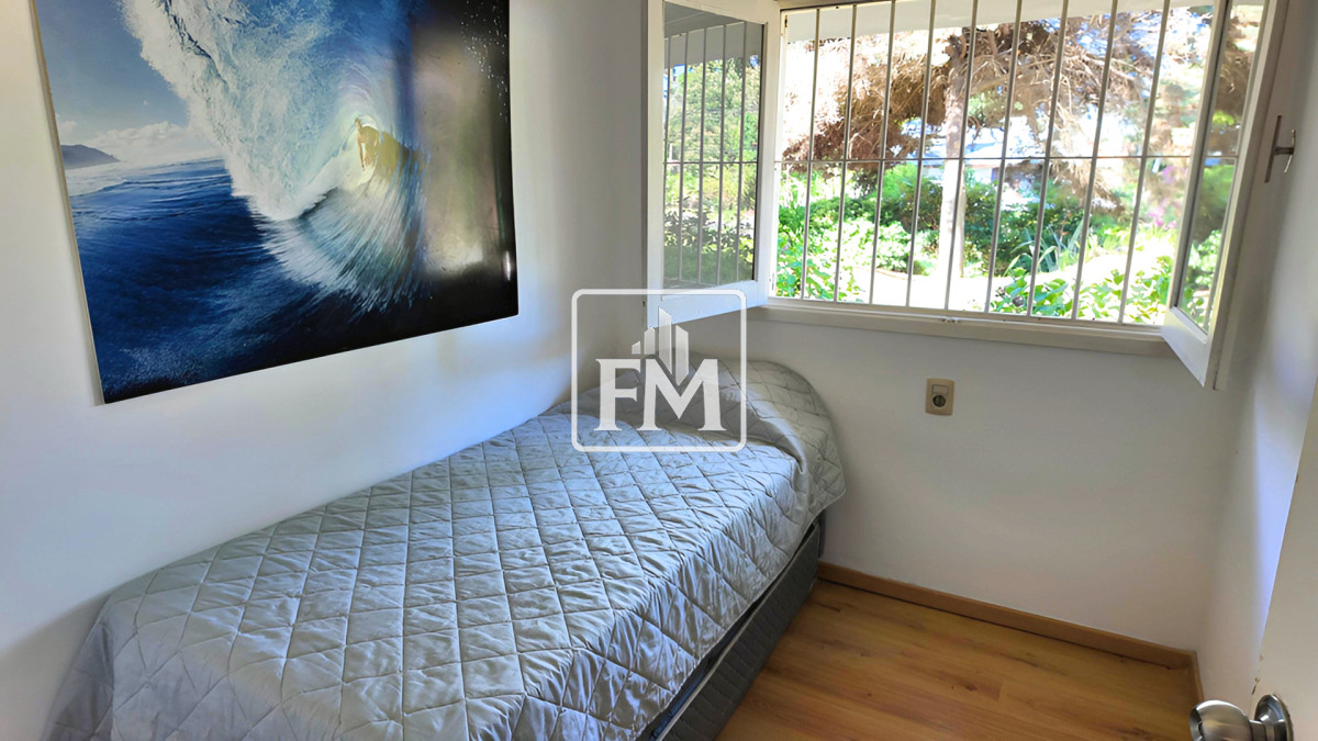 Casa ID.1 - Casa de 5 dormitorios, 4 baños en pinares