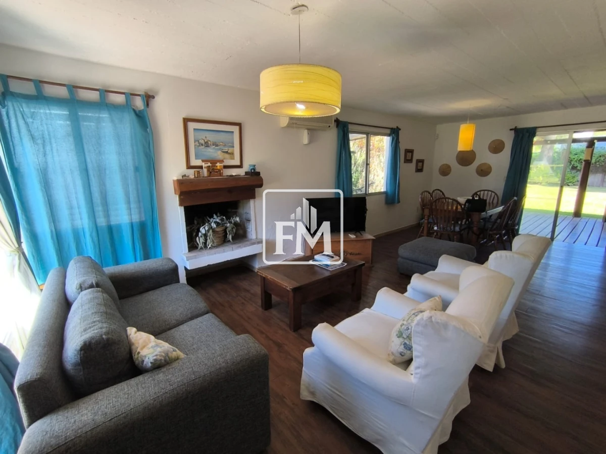 Casa ID.34 - Casa en Venta. Pinares