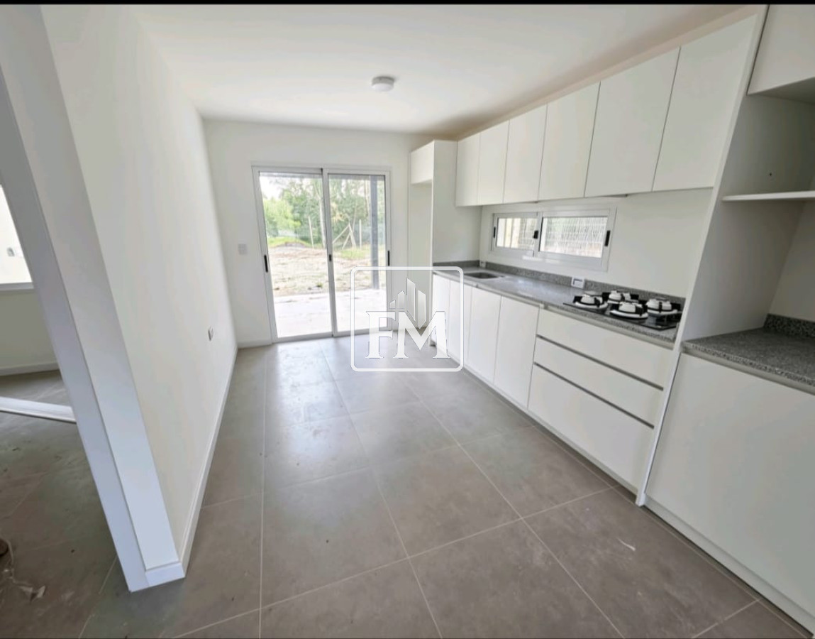 Casa ID.133 - Casa en Venta  a Estrenar en Piriápolis  de dos dormitorios .Ideal Primera Vivienda