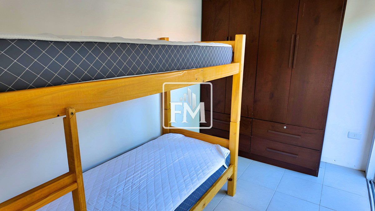 Casa ID.1 - Casa de 5 dormitorios, 4 baños en pinares