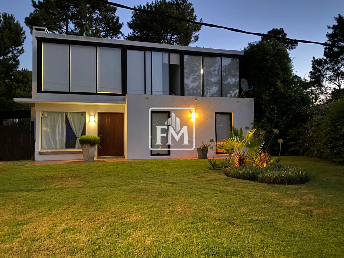 Casa ID.34 - Casa en Venta. Pinares