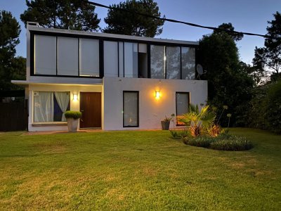 Casa en Venta. Pinares