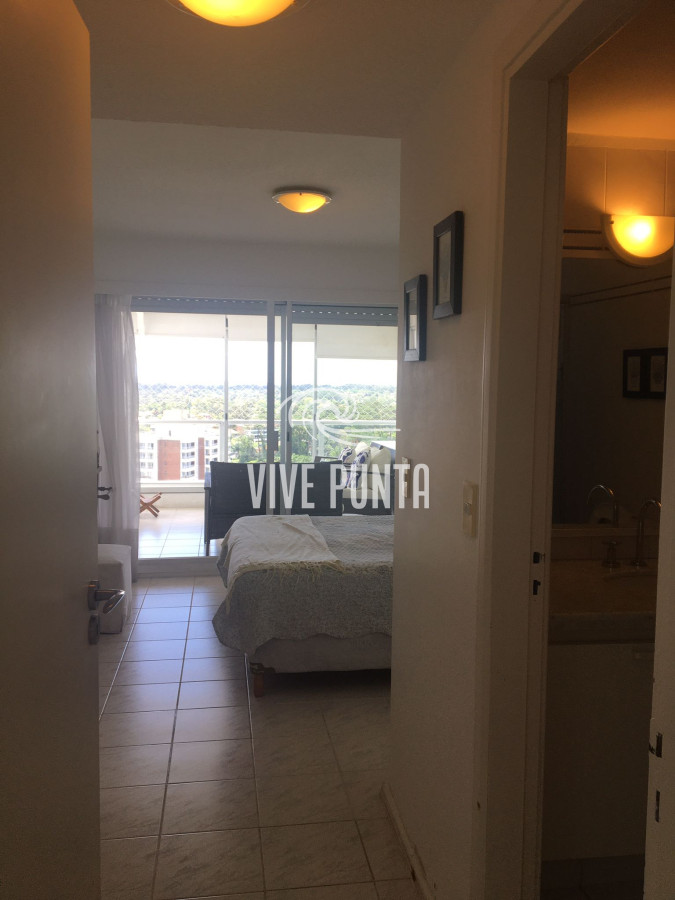 Apartamento ID.912 - Lincoln Center Venta de amplio apartamento con todos los servicios frente al mar