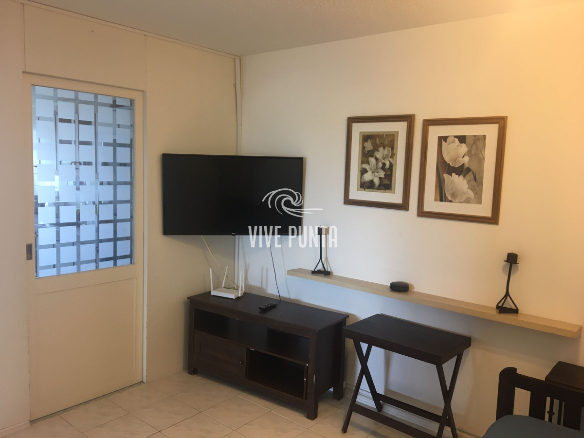 Apartamento ID.912 - Lincoln Center Venta de amplio apartamento con todos los servicios frente al mar