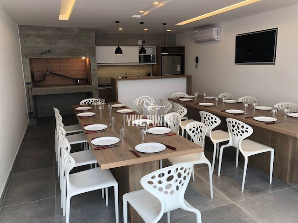Apartamento ID.912 - Lincoln Center Venta de amplio apartamento con todos los servicios frente al mar