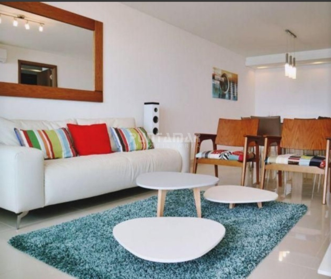 DEPARTAMENTO DE 3 DORMITORIOS EN EDIFICIO DE CATEGORIA - PMI212387A