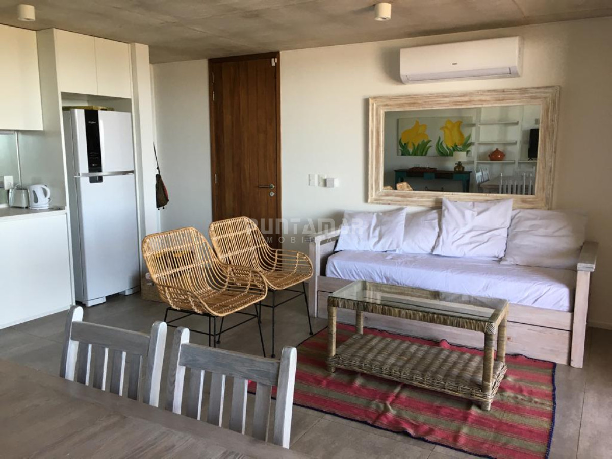 APARTAMENTO EN ALQUILER FRENTE A LA PLAYA  DE MANANTIALES  - PMI212854A