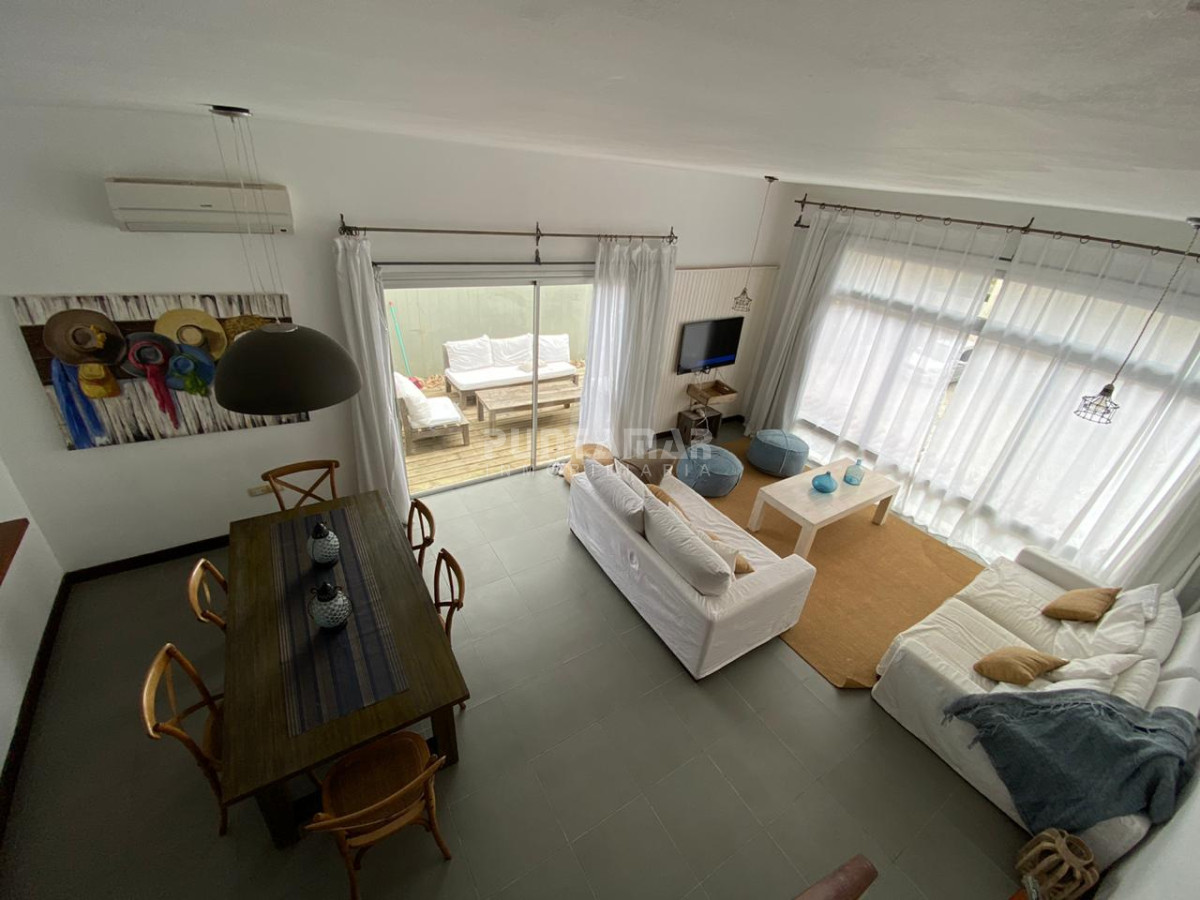 HERMOSO APARTAMENTO A METROS DEL MAR EN MANANTIALES  - PMI212005A