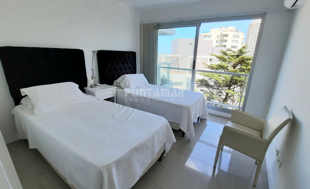 Apartamento ID.212810 - HERMOSO DEPARTAMENTO DE 2 DORMITORIOS EN PLAYA BRAVA 