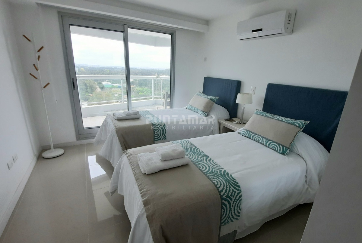 Apartamento ID.212797 - APARTAMENTO EN EDIFICIO DE CATEGORIA CON VISTA AL MAR