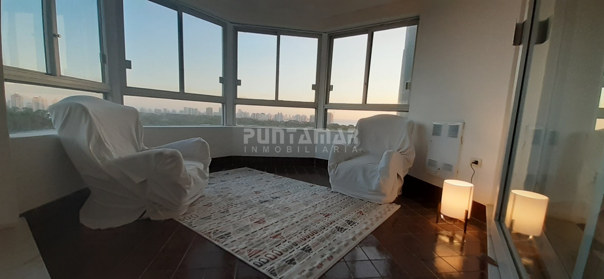 Apartamento ID.7078 - OPORTUNIDAD !! ROOSEVELT CENTER VENTA DE APARTAMENTO DE 3 DORMITORIOS, PISO ALTO