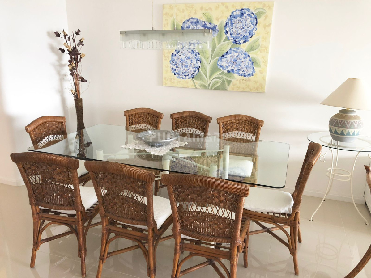 Apartamento ID.212564 - DEPARTAMENTO FRENTE A PLAYA BIKINI, EN EDIFICIO DE CATEGORIA