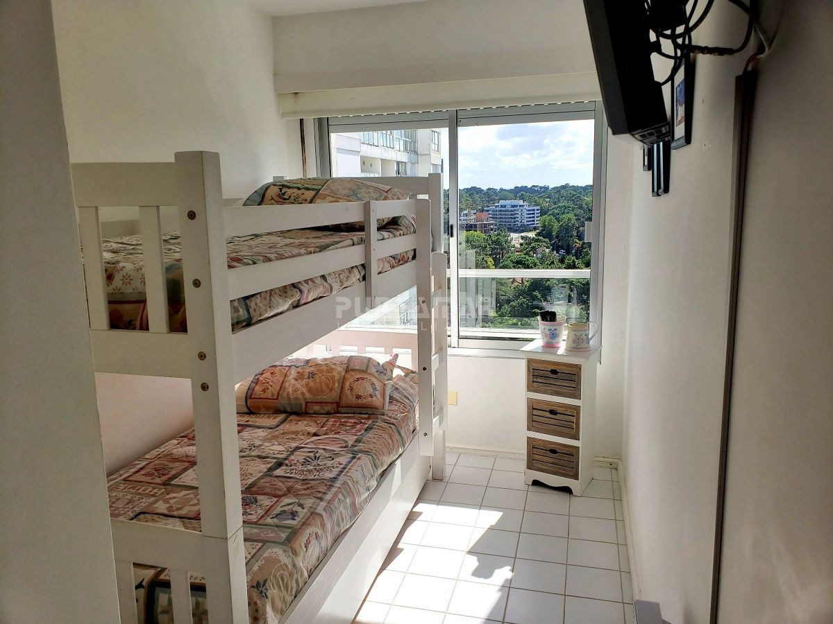 Apartamento ID.213101 - Lincoln Center Venta de amplio apartamento con todos los servicios frente al mar