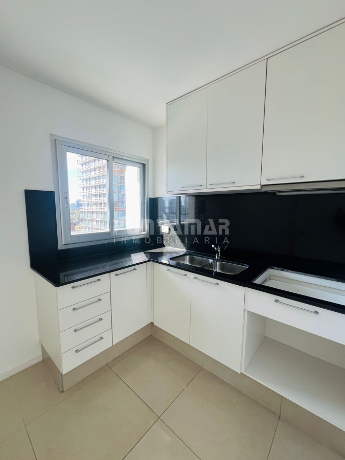 Apartamento ID.213731 - EXCLUSIVO PENTHOUSE DE 3 DORMITORIOS SOBRE AVENIDA CHIVERTA
