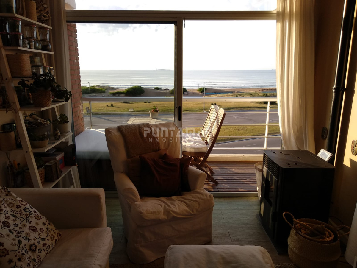 Apartamento ID.210140 - DEPARTAMENTO DE 2 DORMITORIOS CON VISTA AL MAR