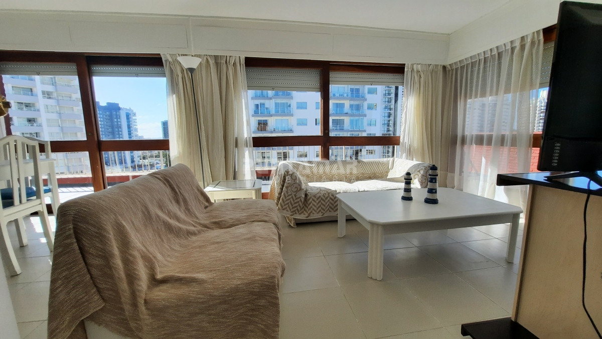 Apartamento ID.9067 - DEPARTAMENTO DE 2 DORMITORIOS CON VISTA AL MAR