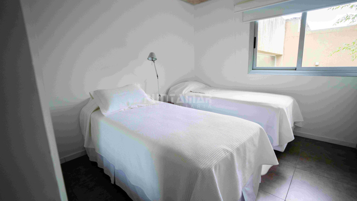 Apartamento ID.213461 - VACACIONE EN EDIFICIO Q - PUNTA BALLENA