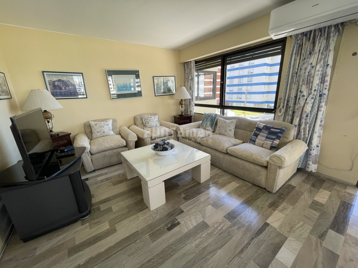 Apartamento ID.210094 - Departamento en alquiler Parquemar