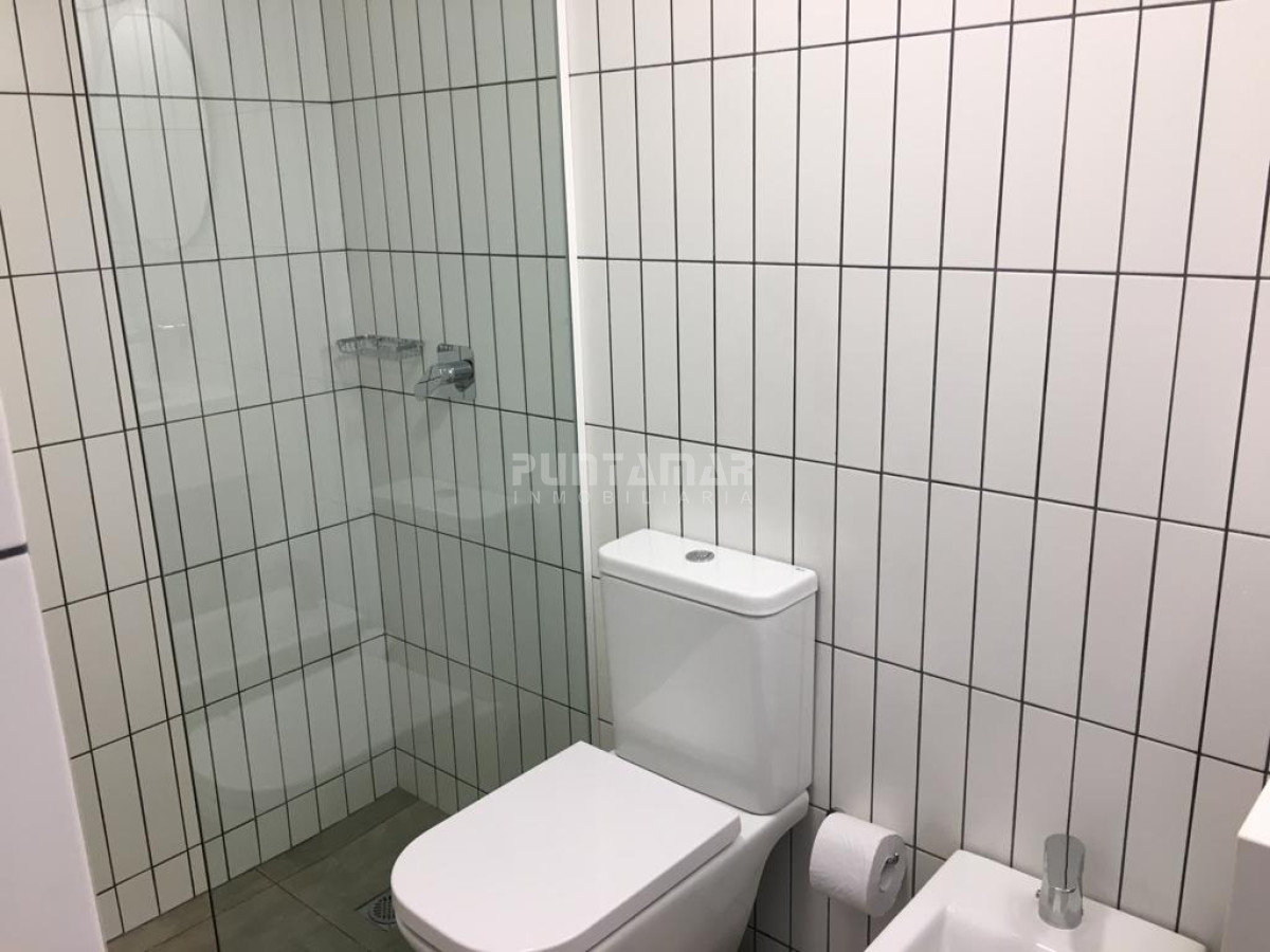 Apartamento ID.212854 - APARTAMENTO EN ALQUILER FRENTE A LA PLAYA  DE MANANTIALES 