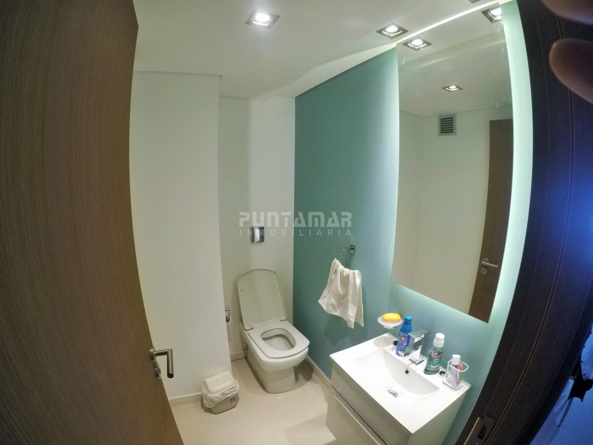 Apartamento ID.211642 - DEPARTAMENTO DE 1 DORMITORIO EN EDIFICIO DE CATEGORIA 