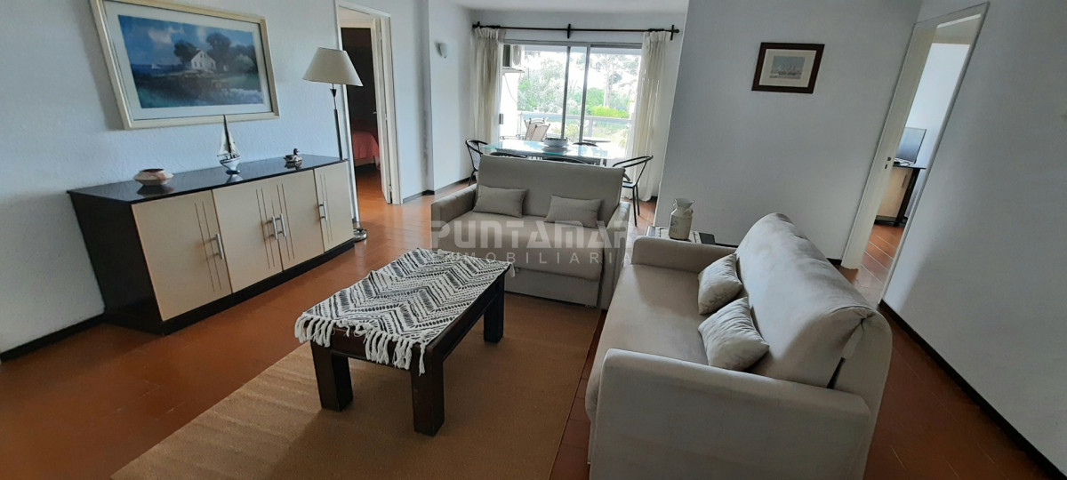 Apartamento ID.7063 - DEPARTAMENTO DE 3 DORMITORIOS CON BALCON 