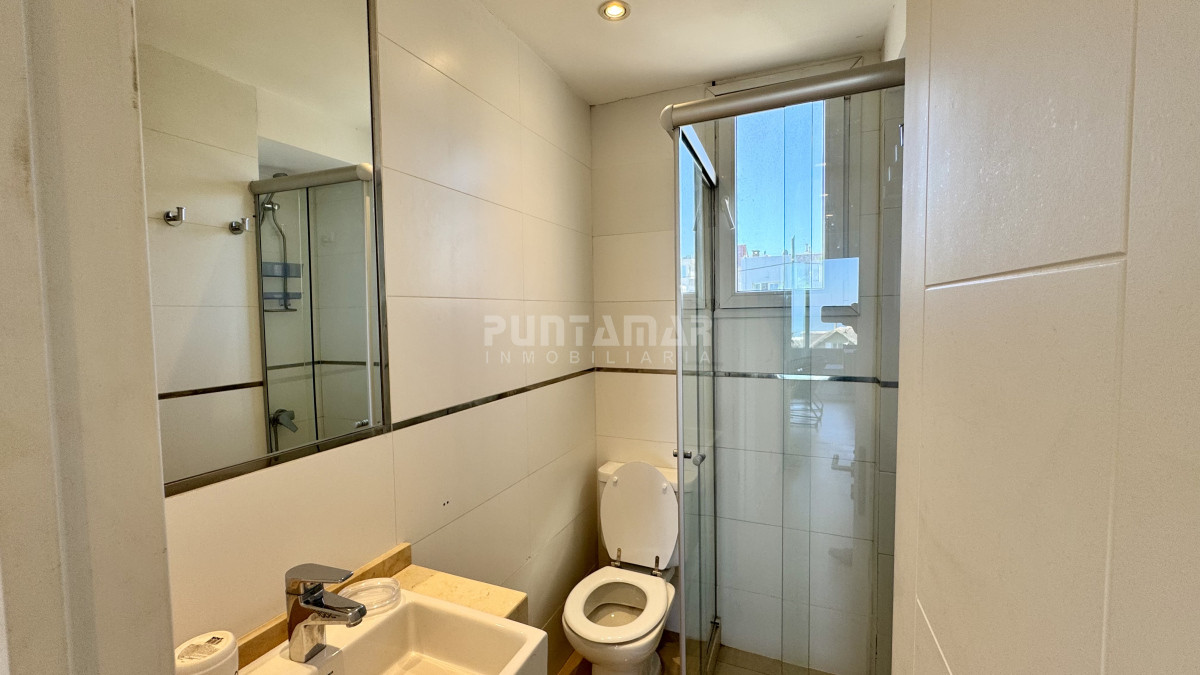 Apartamento ID.213447 - IMPONENTE APARTAMENTO A 50 METROS DEL MAR EN LA BARRA