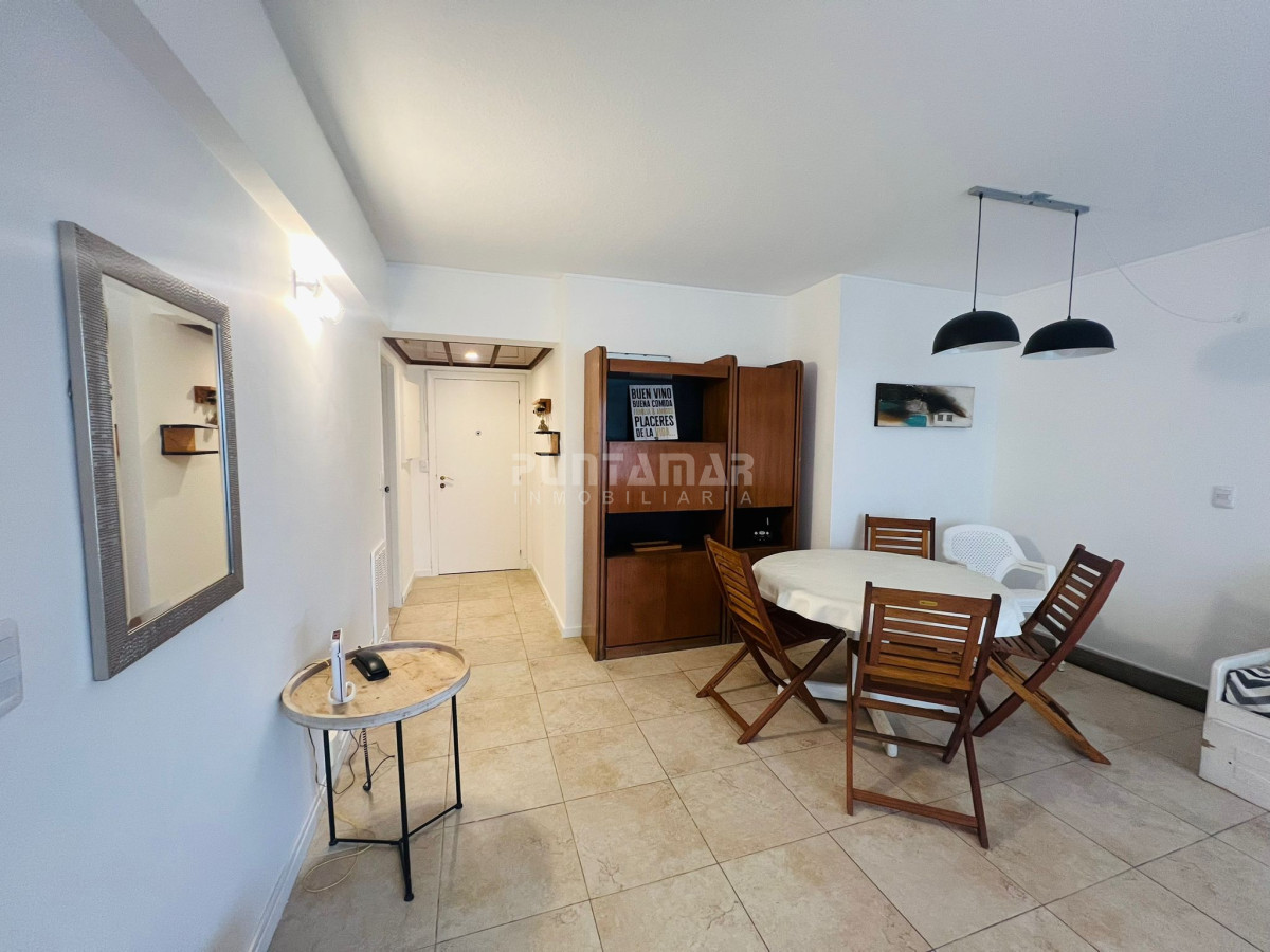 Apartamento ID.213503 - DEPARTAMENTO DE 2 DORMITORIOS FRENTE AL MAR