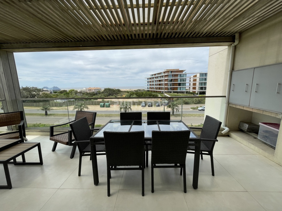 Apartamento ID.212815 - APARTAMENTO EN ALQUILER FRENTE AL MAR MANANTIALES